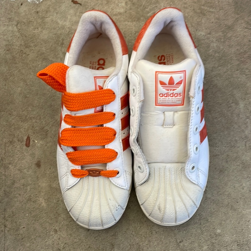 Retro 2000s adidas.